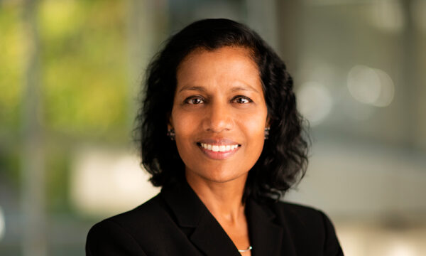 Ponni Subbiah headshot